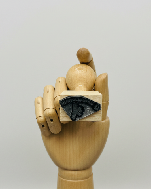 Stempel korrekt von unten - Stempelfläche am Boden