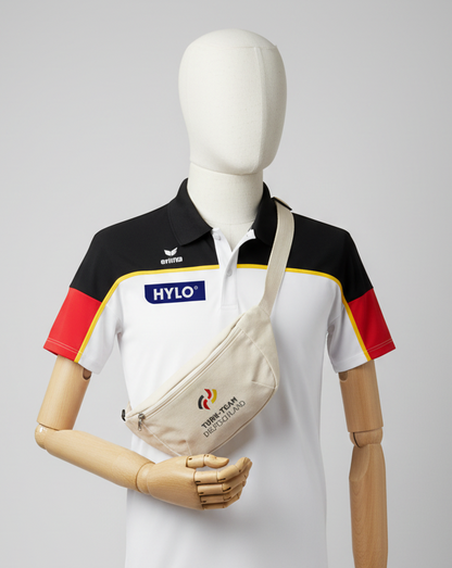 Turn-Team Deutschland Herren Poloshirt mit naturweißer Bauchtasche